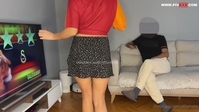 Dila Mete İfşa Videosu · Evde Dans Edip - Türk Porno